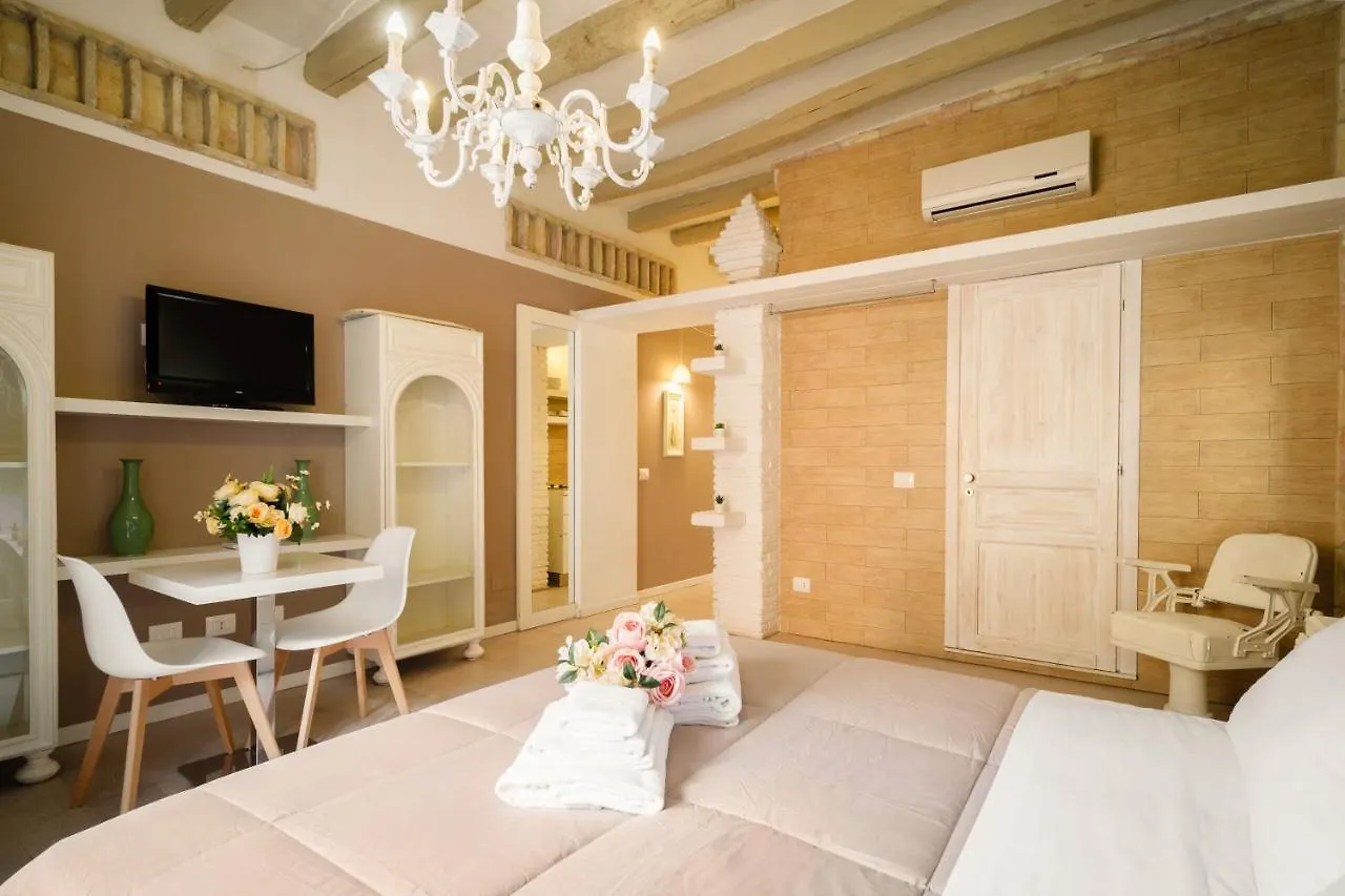Oisife Apartments Cagliari Italia